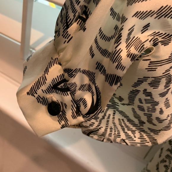 Yves Venet vintage 80s patterned silky flowy mockneck blouse - Picture 7 of 9